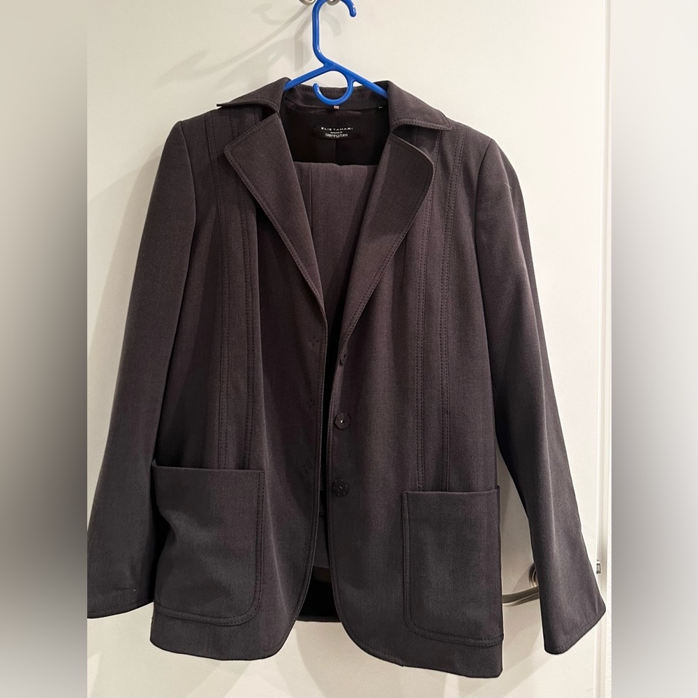 Elie Tahari Full Suit Grey Detailed Pant Suit Blazer and Pants